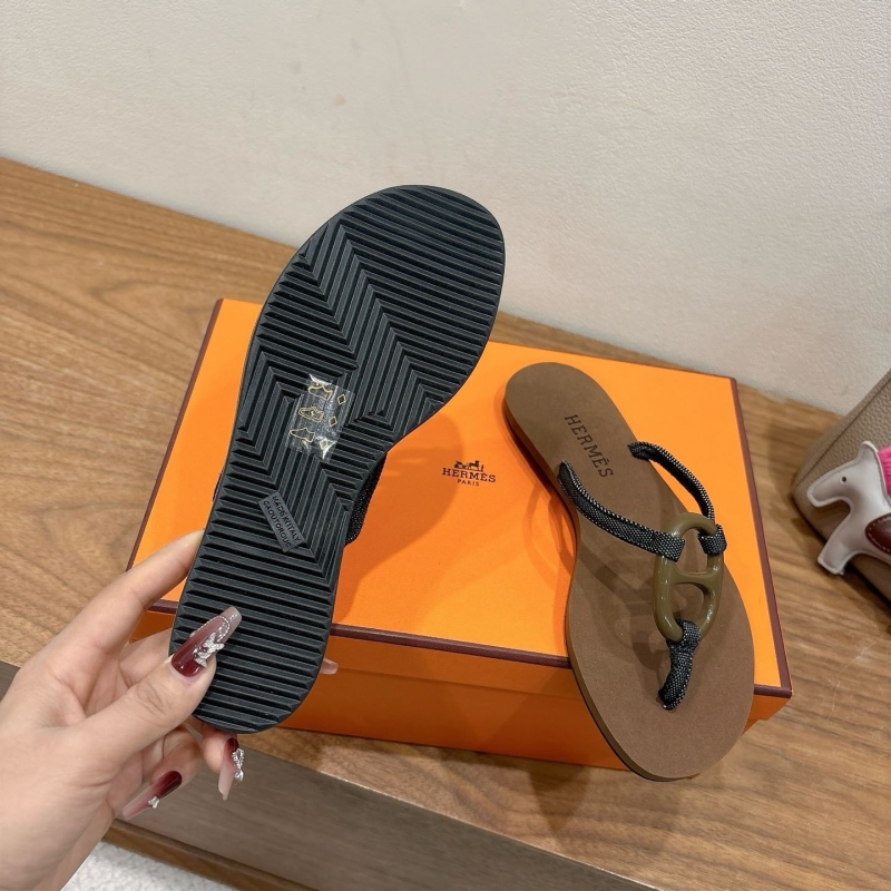 H**me5 slippers